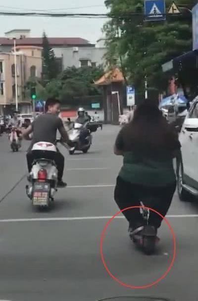 里番老番高清资源海报