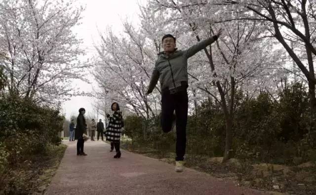 林心如视频 我非常乐意为你提供帮助海报