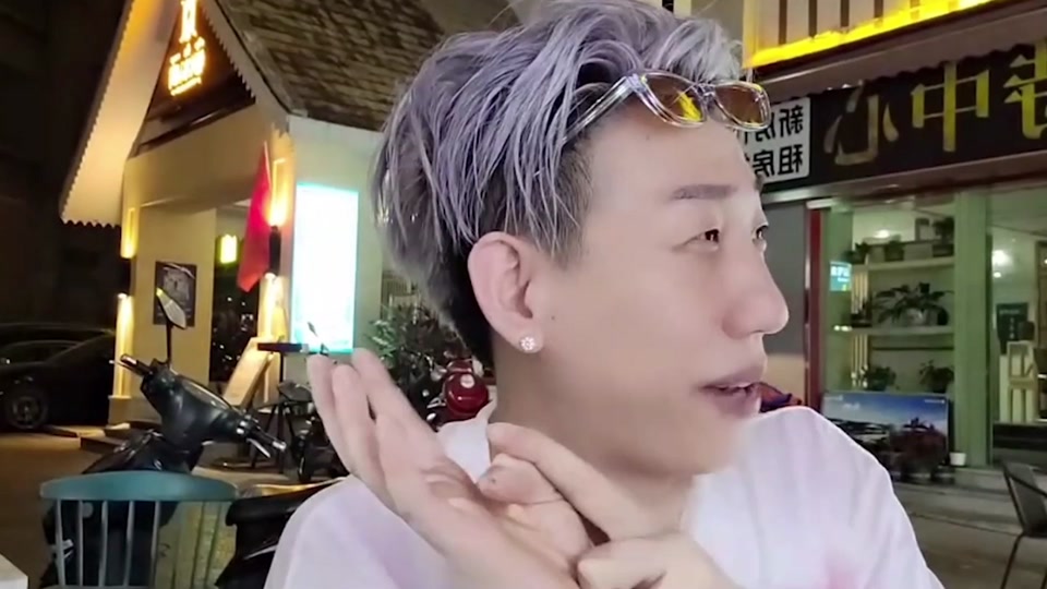 理想的电话亭动漫 《电话亭》(悬惊片