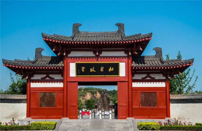 里番 下载 文化或娱乐的番下载合法问题海报