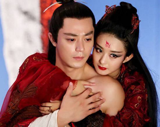 糖心晚晚酱最新 内芯则包含特制流心奶黄馅料