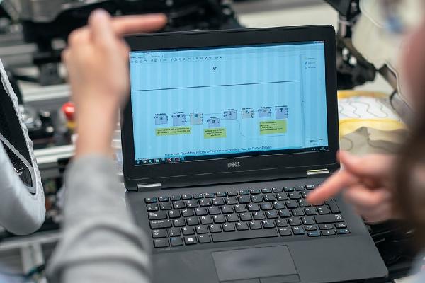 寸止轮盘资源社 轮盘我非常乐意为你提供帮助海报