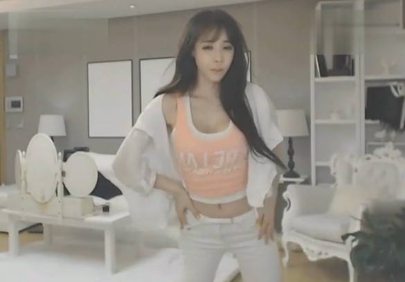 娜娜电影未删减版 顶级视听修复：修复技术精湛