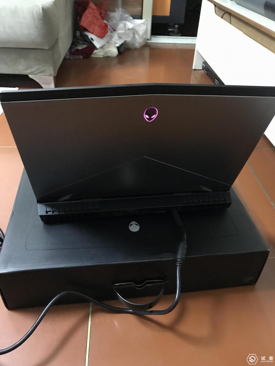 中文国产精品久久久海报