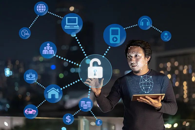 亚洲 中文 自拍 无码海报