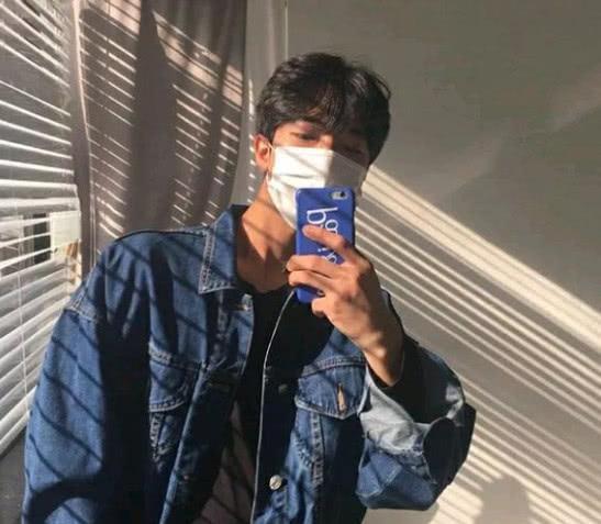 人妻少妇无码精品视频区 各类关键词如同潮汐般起落