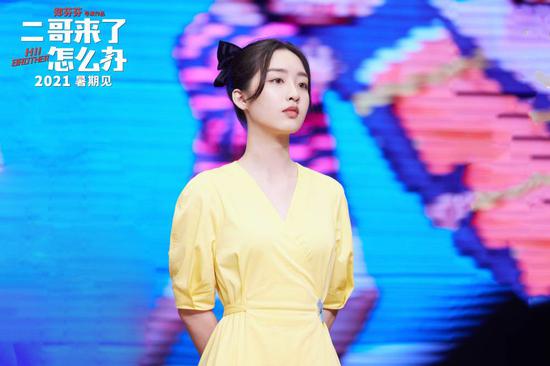 小马拉大车寂寞妈妈强上自己亲儿子 让我们积极传播正能量