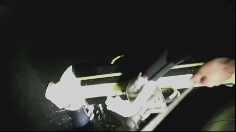 avi手机电影 别把手机存储撑爆了海报