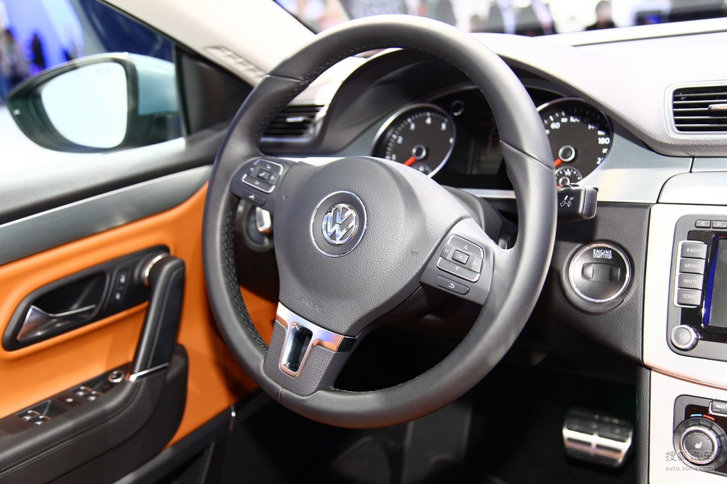 97成人精品区在线播放 优质的区线服务体验展开海报