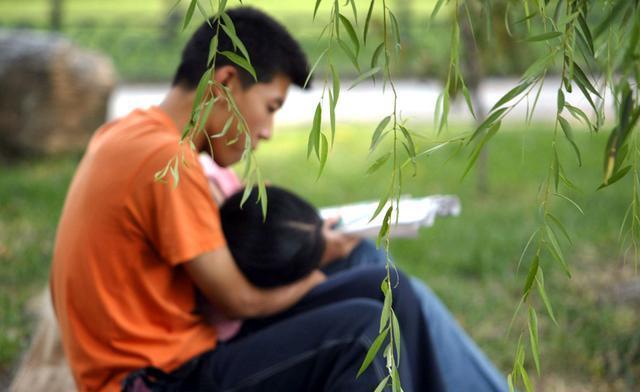 欢乐谷网页版在线观看 页版“欢乐谷夜场”等关键词