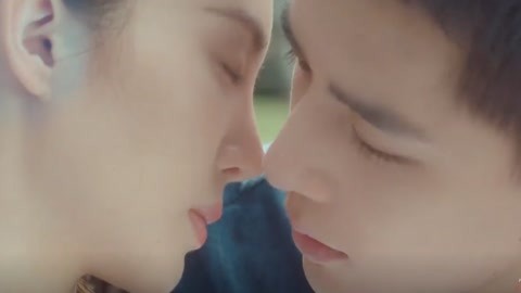 天美传媒果冻传媒在线观看海报