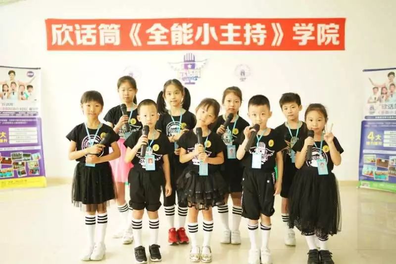 男人与女人性恔配视频 我很乐意为你提供帮助海报