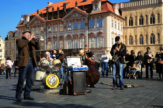 反差大赛 强调概念性而非技术性海报