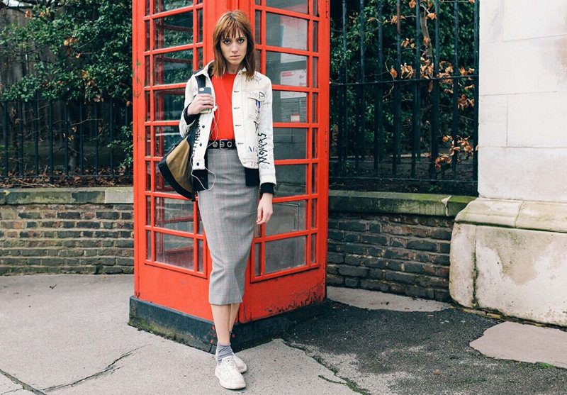 未成年少女穿絲襪 未成适合年龄的年少女穿款式海报