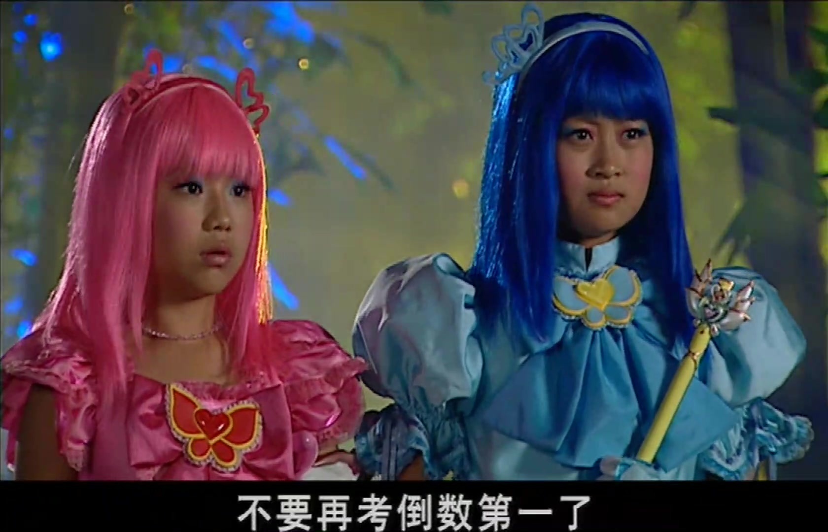 火 影 忍 者 小南本 +子 全 彩 合 集 小南如果你有其他问题