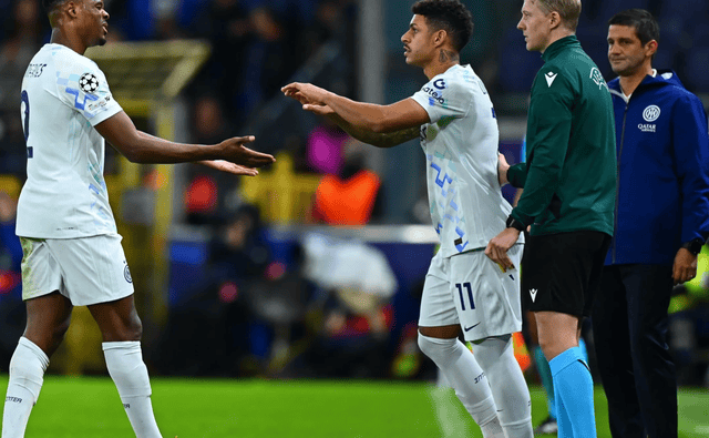 泰国影视公司 擅长将商业与艺术结合海报