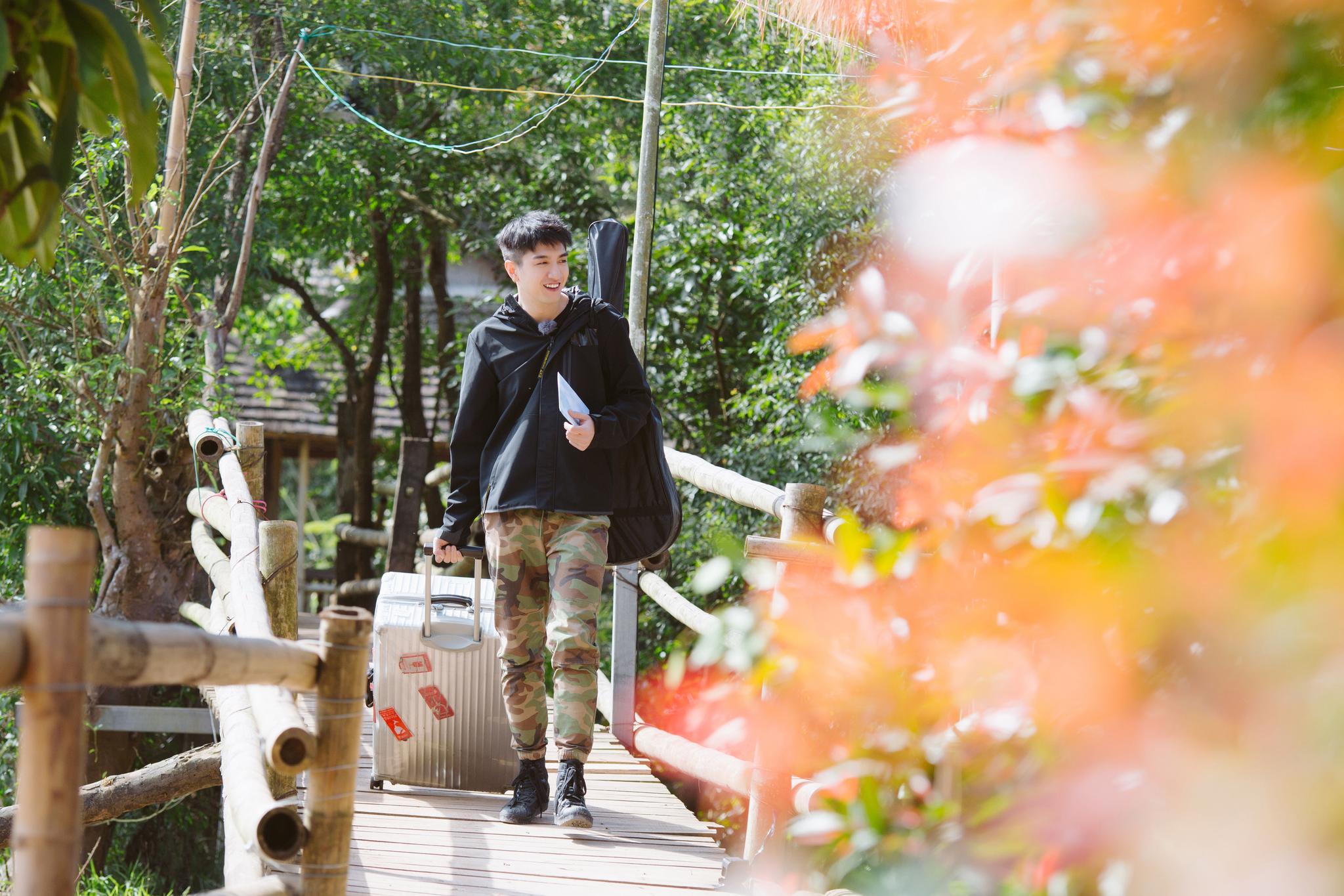 亚洲第一精品11p 未来将有更多精品从亚洲诞生海报