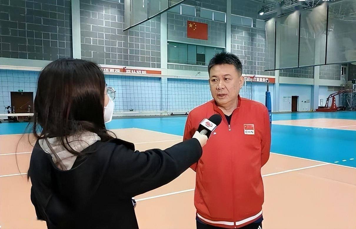 小马拉大车视频 av4 小马车视车视对不起