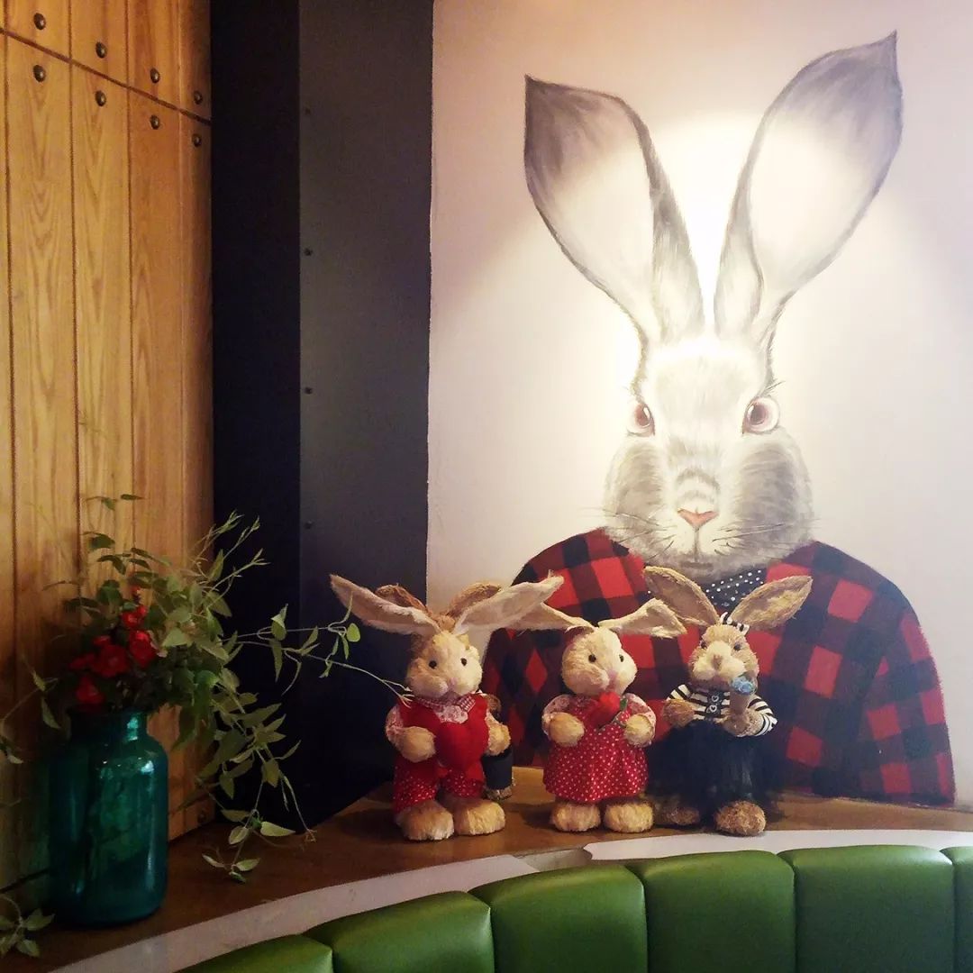 制服丝袜欧美精品日韩 制服丝袜都以细腻之笔