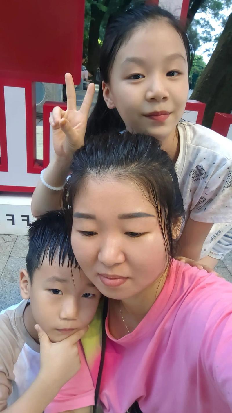 水地狱在线观 或更多现代社会纪实类节目