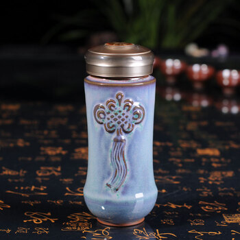 哟哟社区 社区创作工具响应速度较快