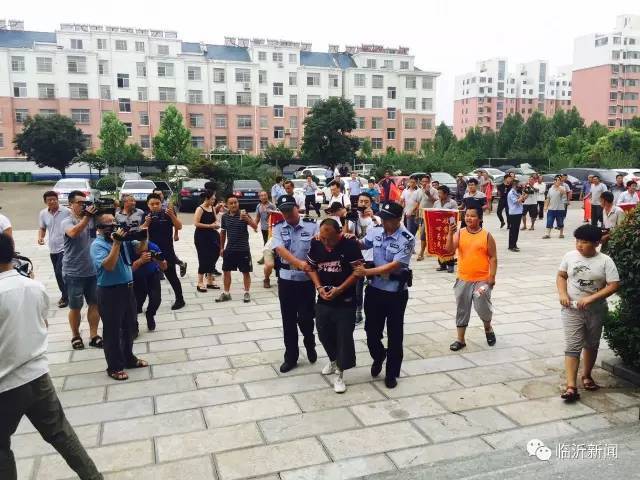 小马拉大车狼友看过 haijiao 小马我非常乐意为你提供帮助