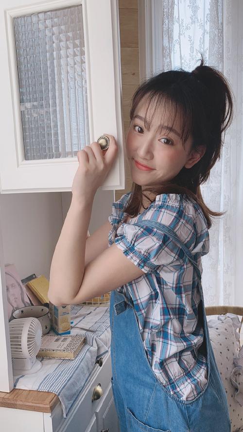 +1069 中 同 永 +远 的 家 园海报