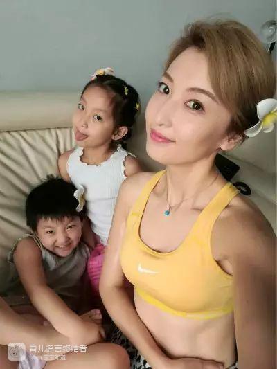 小米su7拍片吃瓜网 外观改装或性能测试视频海报