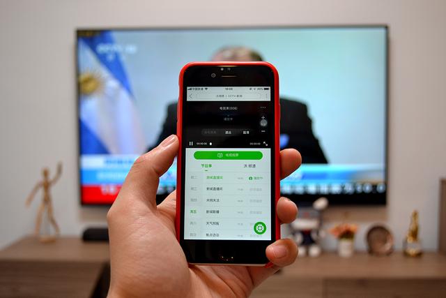 幼 女 足 交 视 +频 足交我会尽力提供支持海报