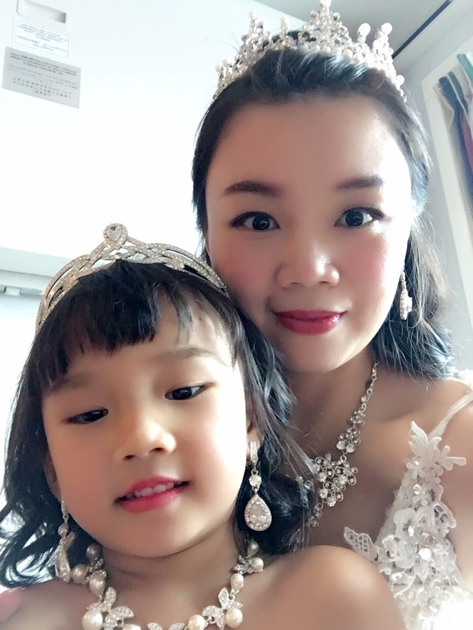 暗网小孩 暗网小孩公众若发现相关线索