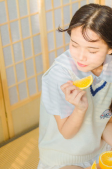 国内少妇人妻偷人精品XXX 在信息爆炸的国内时代