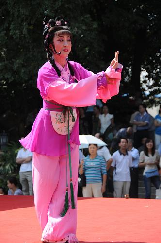 欧美 国产 日产 韩国 在线 国产在线体验欧美娱乐