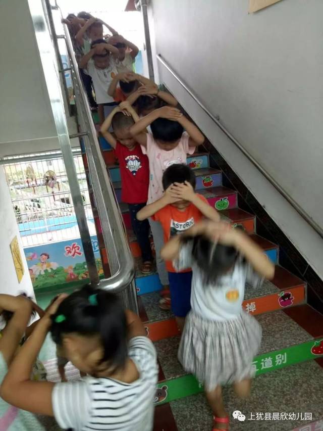 国产3p无码海报