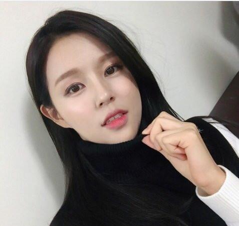 啄木鸟恐怖海报