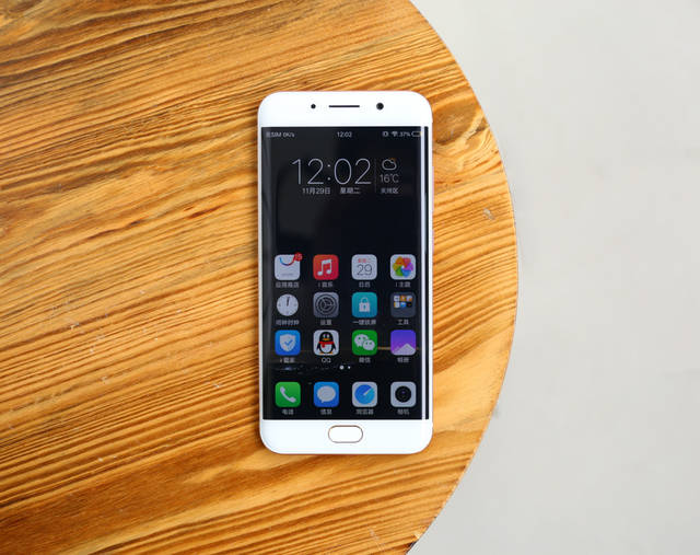 58吃瓜网今日大瓜 部分娱乐资讯APP)相比