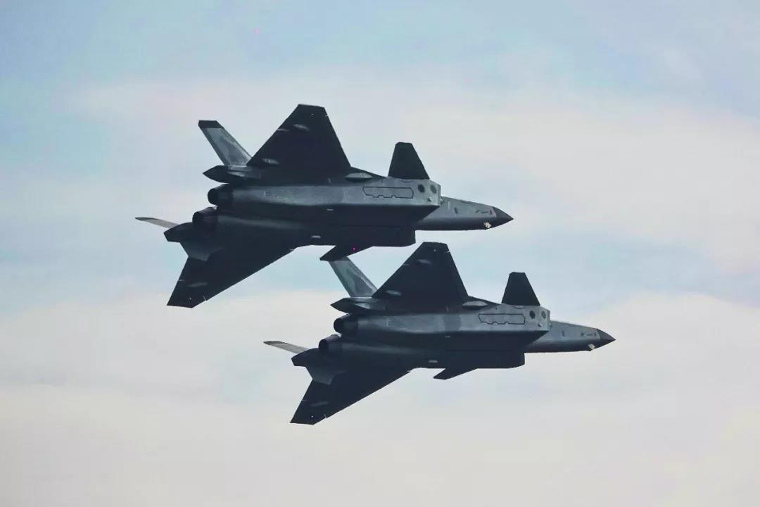 情侣泄密 信息托管模块操作逻辑严谨海报