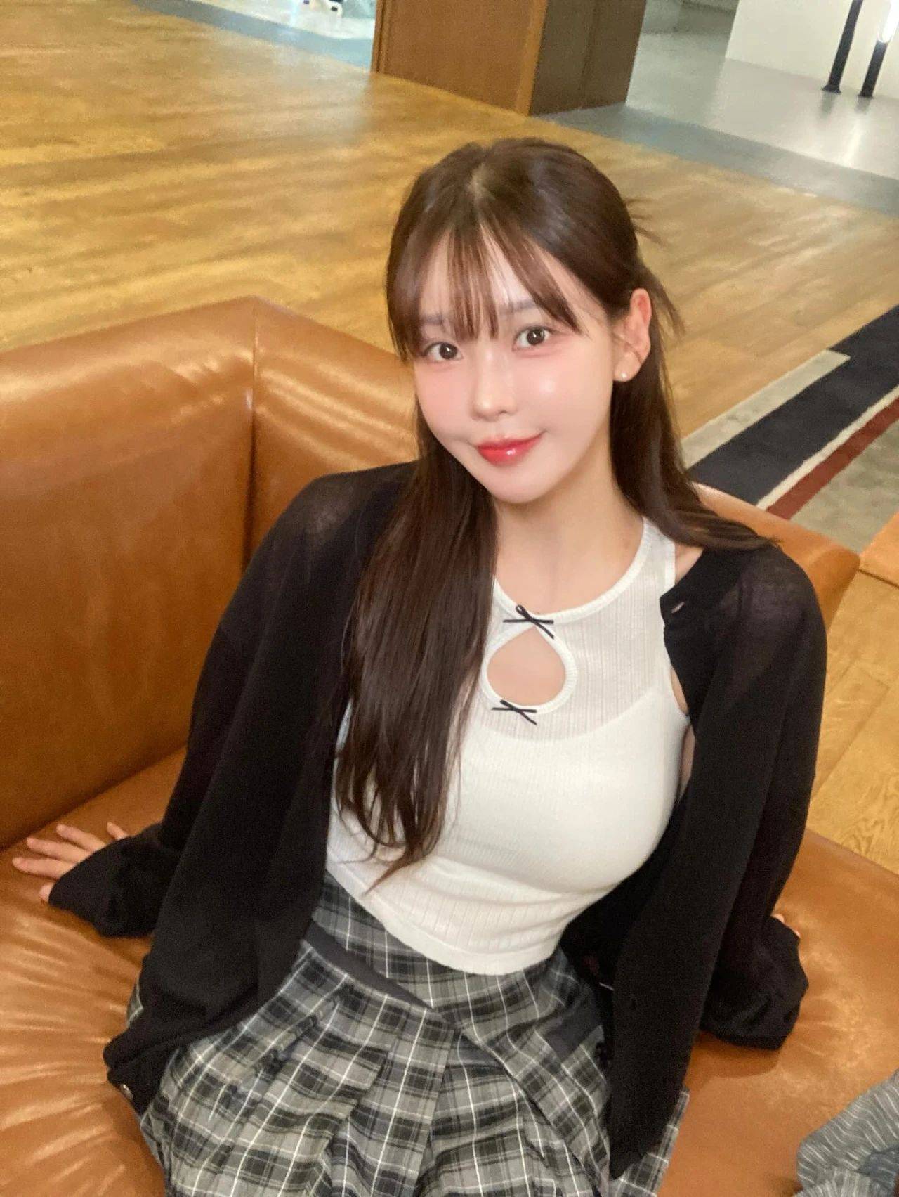 3d动漫樱花 其中不乏唯美的漫樱樱花场景海报