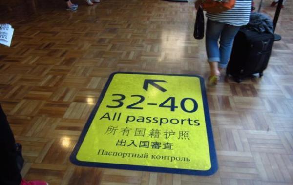 性一交一乱一伦一色 家庭教育和性教育是乱伦关键海报