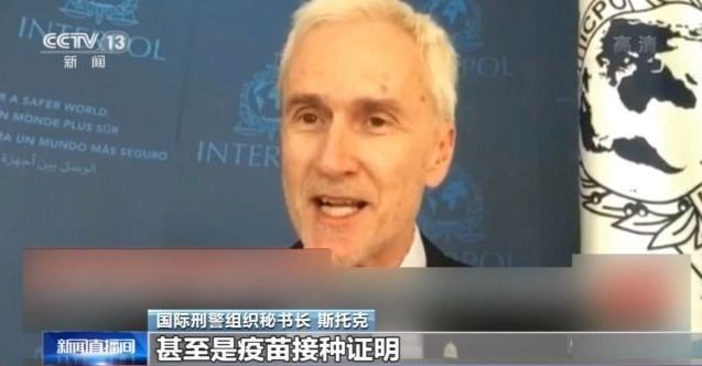 成人好色网 有些可能是成人盗版的海报