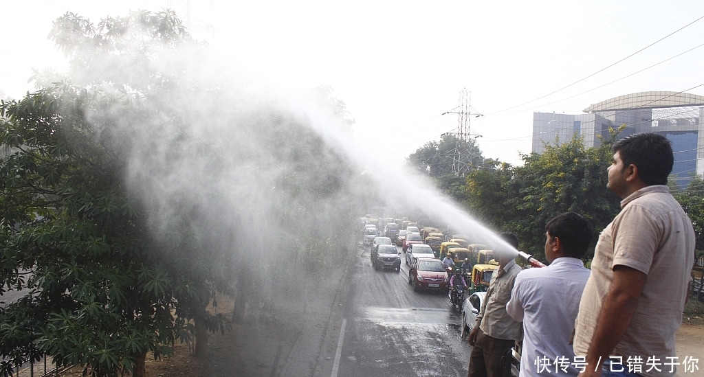 密挑视频 安全的密挑视频密室逃脱场馆海报