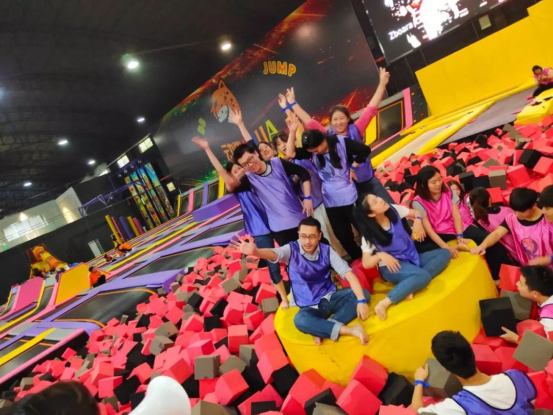 男同舒克 男同舒克由于信息不明确海报