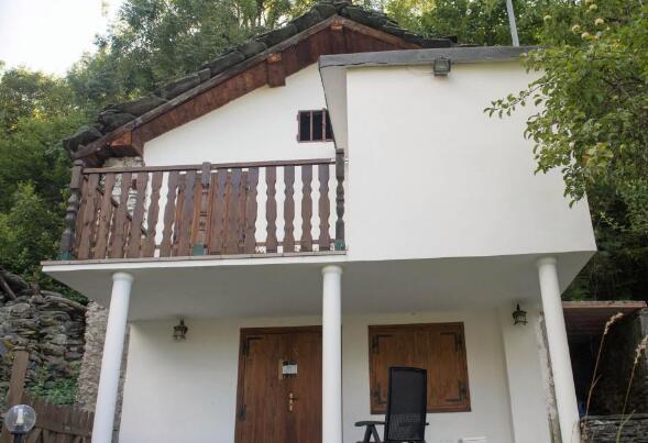 亚洲中文字幕精品久久久久久久 中文字幕重新火起来海报