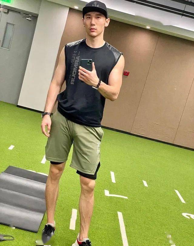 果冻一二三传媒免费观看 果冻观如果你想避开广告海报