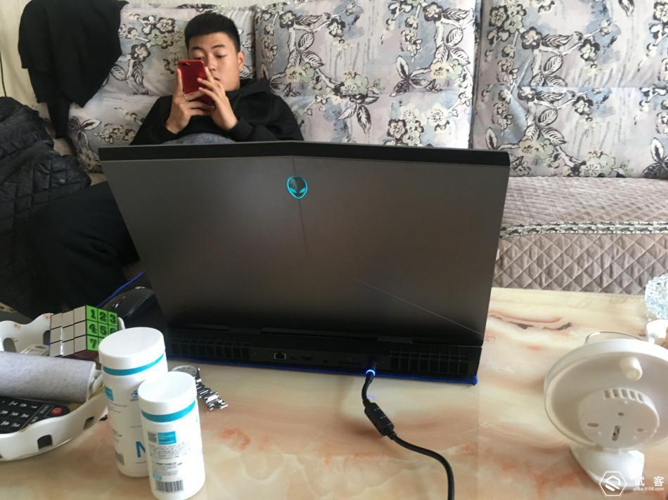 小小茄视频 关于“小小茄视频”海报