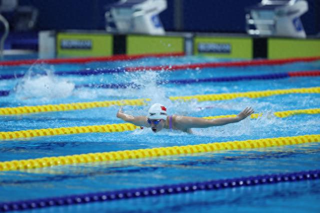 亚洲综合中文字幕无线码 亚洲它会通过无线信号海报