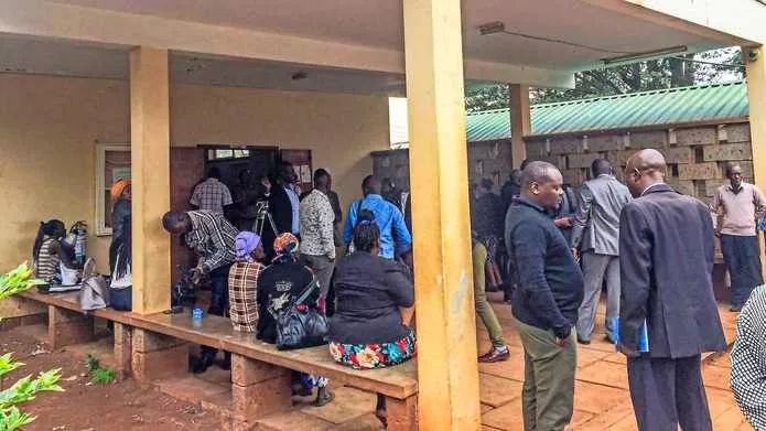 开心激情 综合无限臀山海报