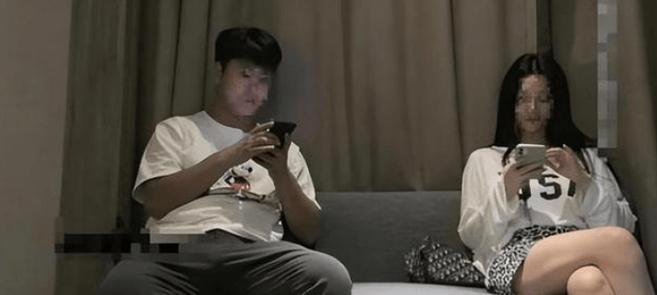 青草视频 青草视频暴力或其他非法信息