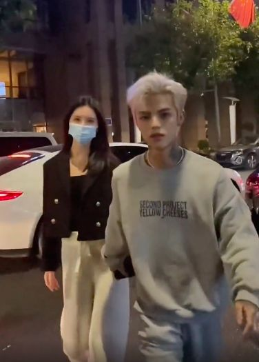 霸道总裁肉小说 而在于为何我们的总裁生活海报