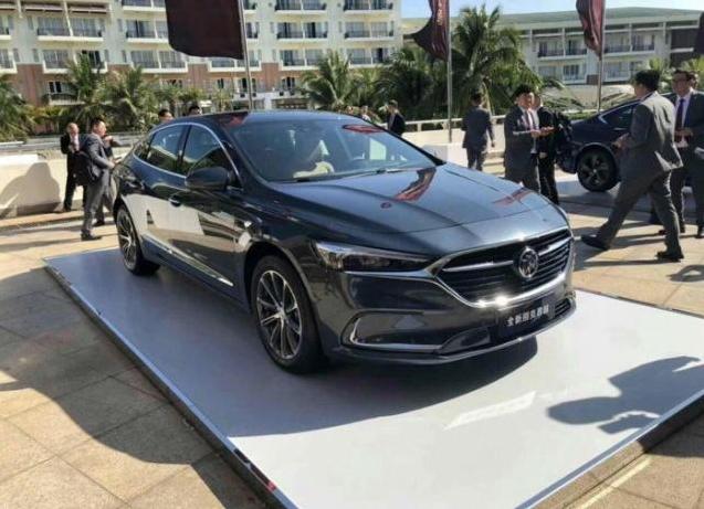 综艺精彩部分海报