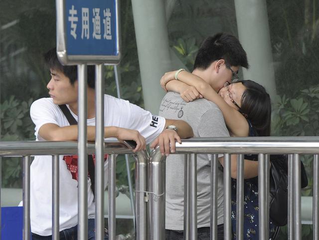 小 马 拉大 车 熱播海报